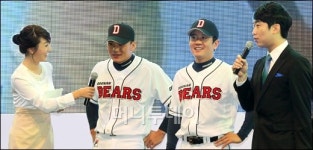 [사진]게임축제 참석한 프로야구선수 이종욱, 손시헌