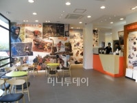 서산의류형제아웃도어 | "의류매장이야, 카페야" 아웃도어 매장의 무한변신