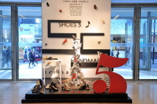 불황? 온·오프 멀티마케팅으로 극복한다