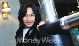‘사랑할수록’ 부른 가수 김재희의 ‘부활’
