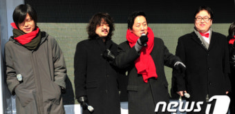 [사진]마지막으로 뭉친 '나꼼수 4인방'