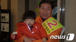 용인기흥 윤승용 예비후보, 민주통합 후보적합도 1위