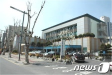 [초점]대전 중구청, 문화원 건물서 문화강좌 빈축