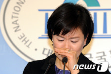 [사진]울먹이는 김유정 의원