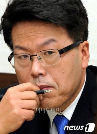 與 역사관 문제 드러난 박상일·이영조 공천 취소