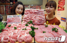 [사진]롯데마트, 1저지방 제주 돼지고기 드세요