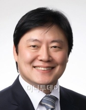 계란 투척이 화근? 노환규 의협회장 당선 무효 위기
