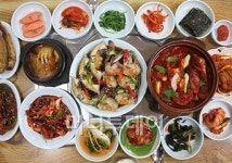 박람회도 식후경? 굴비가 울고 간군평선이구이 맛볼까