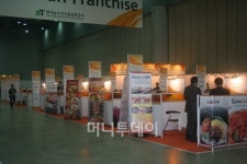 한국 프랜차이즈 해외로 판매합니다.