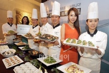 [사진]라구뜨, 블루오션 쿡 스페셜 뷔페 맛 보세요