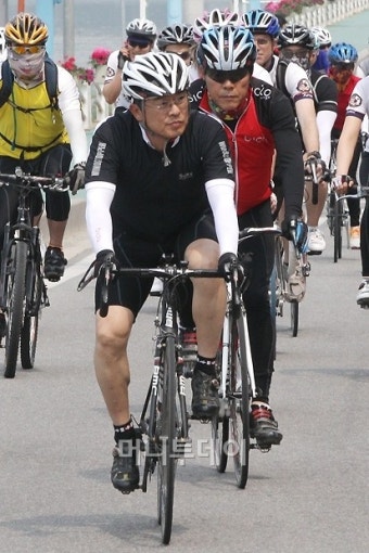 대한사이클연맹 구자열 회장···자전거길 탐방