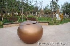 변기역사의 모든 것...수원, 화장실문화공원 개장