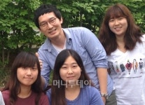 여행과사람더마이스컴퍼니 | "가이드북에 없는 '진짜 현지 여행' 보여주겠다"