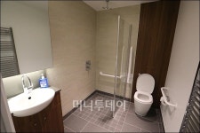 [사진]말끔한 선수단 숙소 화장실