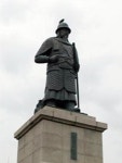 부산 이순신장군 동상 새단장