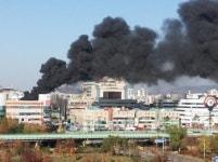 안산 5층 상가 화재...인명피해 없어