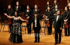 관객 숨 멎게한 라흐마니노프의 다섯 손가락