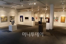 동아대 석당미술관, 오는 23일까지 이전 개관전