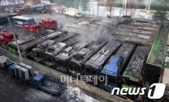 외발산동 버스차고지 화재, 38대 불에 타