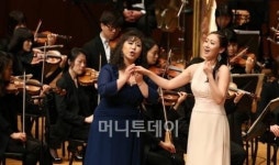 성민제의 콘트라베이스 깊고 진지한, 그리고 현란한...