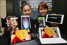 [사진]6인치급 팬택 베가 No6 풀HD 출시