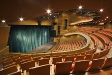 CJ토월극장처럼 기업의 문화후원 기대합니다