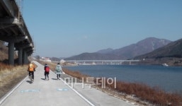 Wake Up! 자전거, 북한강자전길에서 깨어나라