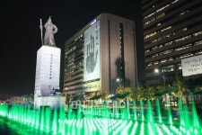 광화문 방통융합시대 가고 과천 창조경제시대 개막