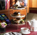 3만원짜리 에프터눈 티에 손님들이 열광하는 이유는?