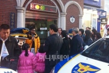 명동파출소에 부활한 ‘포돌이, 포순이’