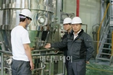 화학제품 종합 생산업체가 목표