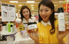 롯데마트삼산점 LG화장품 | [사진]롯데마트, 불황엔 저렴한 화장품으로!