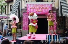 유니버셜스튜디오 헬로키티, 디자이너가 되다