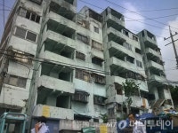 42년된 국내 첫 서민아파트 금화시범, 지금은…