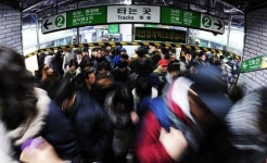헬도림 아시나요?…사방이 주차장도로