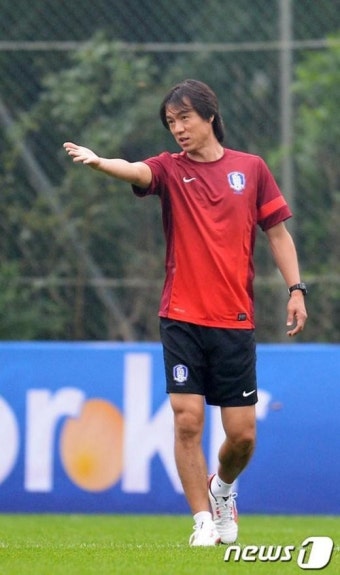 숙명의 축구 한일전, '0-3 악몽' 설욕할까?