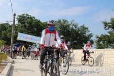 동산마을에서 만난 곡성군수와 섬진강사람들