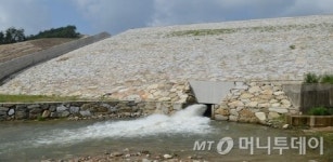 녹조예방 총력 농어촌公 하천용수 방류개시