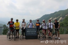 [사진]새재자전거길 이화령의 봉땅 대사