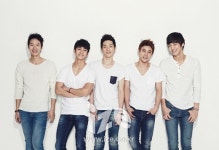 [매거진 ize] 서프라이즈 “언젠가는 연기대상 후보에 다 같이 오르고 싶다”