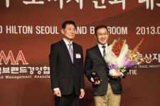 카이로송의원, 2013 대한민국 소비자신뢰 대표브랜드 ‘카이로프랙틱 부문’ 대상 수상