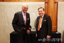 삼성, 160년 역사 美 코닝 1대주주 된다