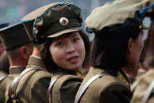 마술도 완벽! 문무겸비한 北 여군