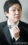 장발장에서 돈키호테까지, 매일 죽어도 행복한 남자