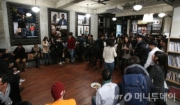 청바지의 과거와 현재…리바이스 501 사진전