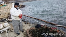 [르포]여수 우이산호 사고현장, 갈매기 다시 날아들다