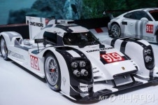 WEC 참가, 포르쉐 레이싱카 뉴 919 하이브리드