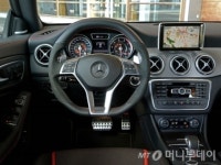 더뉴 CLA 45 AMG 4매틱 질주본능으로 무장