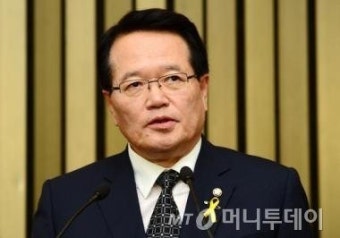 여야, 20년 만에 법정기일 내 후반기 국회의장단 선출