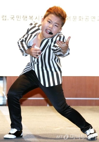 '리틀싸이' 황민우 
